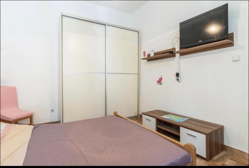 Two Room Eva พูลา ภายนอก รูปภาพ